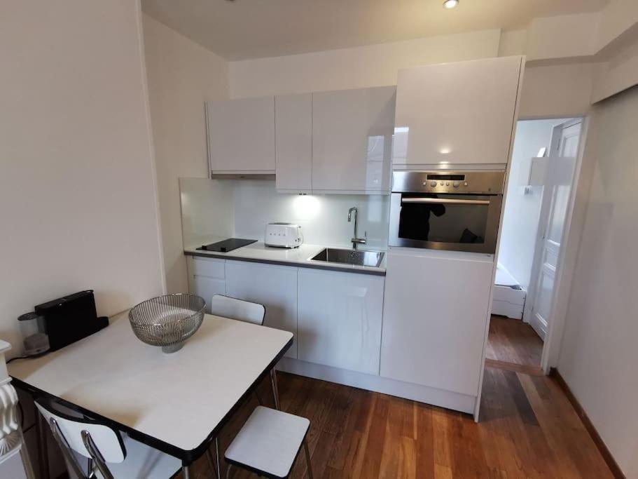 2 Pieces Au Coeur De Trouville / Rue Des Bains Экстерьер фото